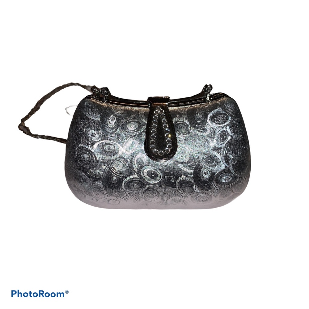 Vintage silver metal clutch